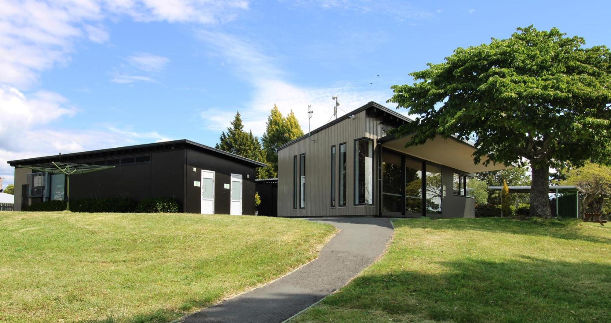 Tahuna Beach Holiday Park Nelson Exterior photo